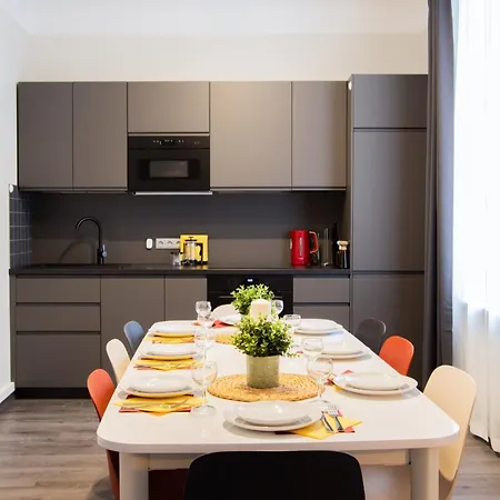 Laima Rendezvous Рига