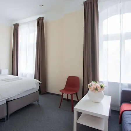 Laima Rendezvous Рига